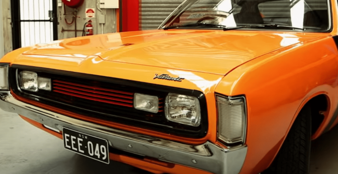 1971 Chrysler Valiant Charger R/T E49 Coupe Review 1971 Chrysler Valiant Charger R/T E49 Coupe Review